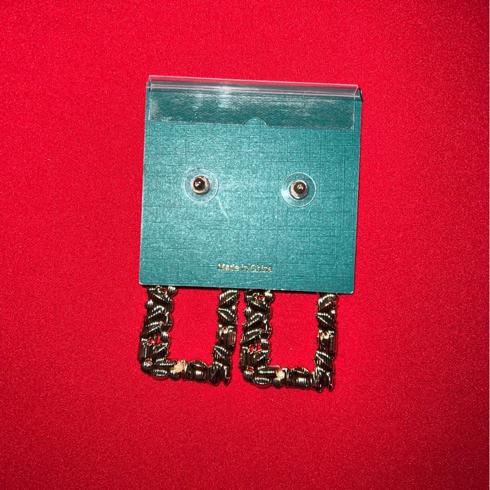 Authentic NEW - Picture 2 of 2